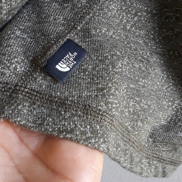 The North Face Athletic Tee Women's Size Medium - Picture 3 of 7